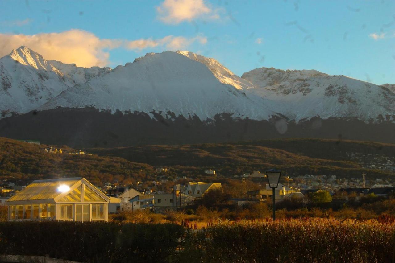 Oikos Hotel Ushuaia Exterior foto
